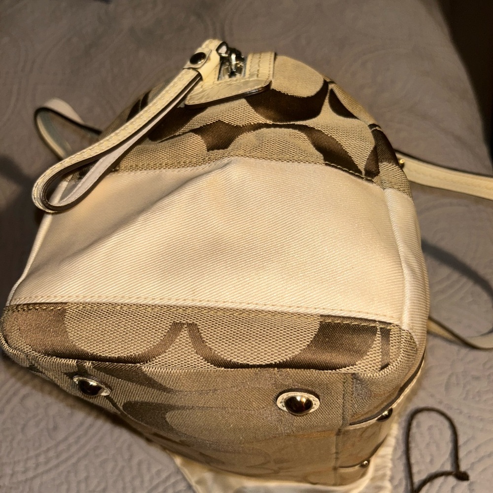 ✨COACH EUC✨Stylish Tan and Brown Women's Bag - Picture 13 of 16